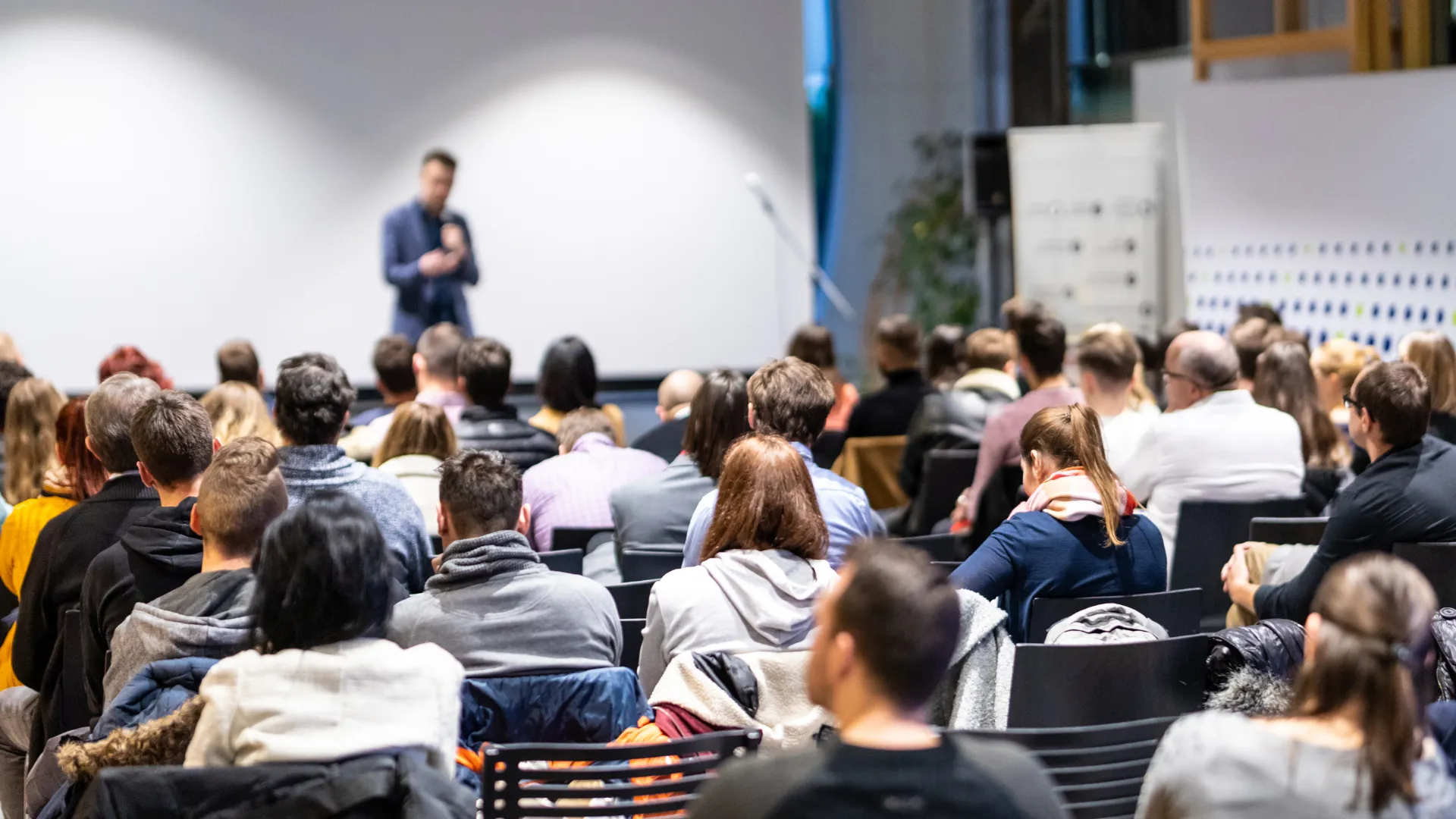 Достигают целей